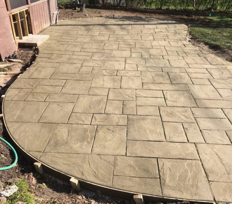 stamped-concrete-patios-pros